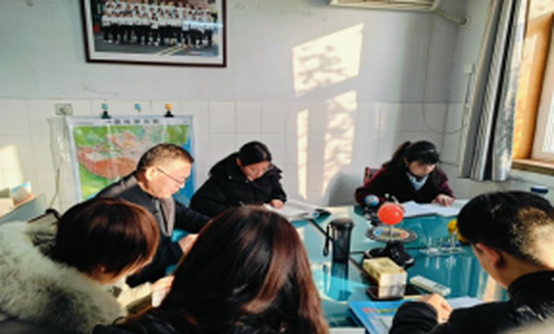 以言為橋 共筑成長——政史地組《教師怎樣說話才有效》讀書分享
